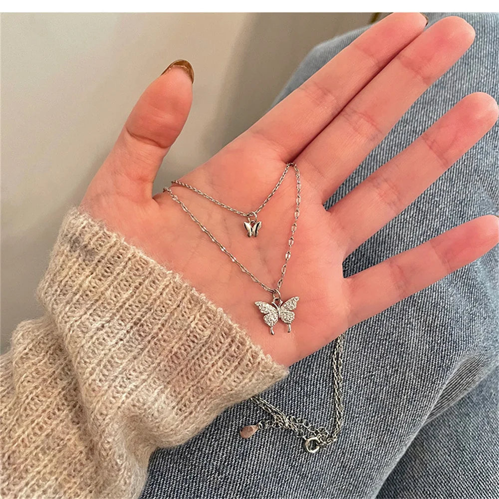 Nuevo collar de mariposa brillante para mujer, exquisito collar de cadena de clavícula de doble capa, joyería para regalo de mujer