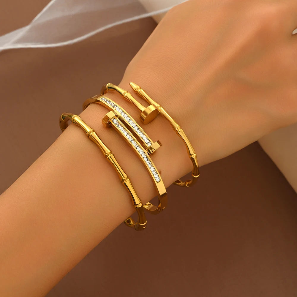 Conjunto de Pulseras de Acero Inoxidable con Trébol de Cuatro Hojas y Circonita
