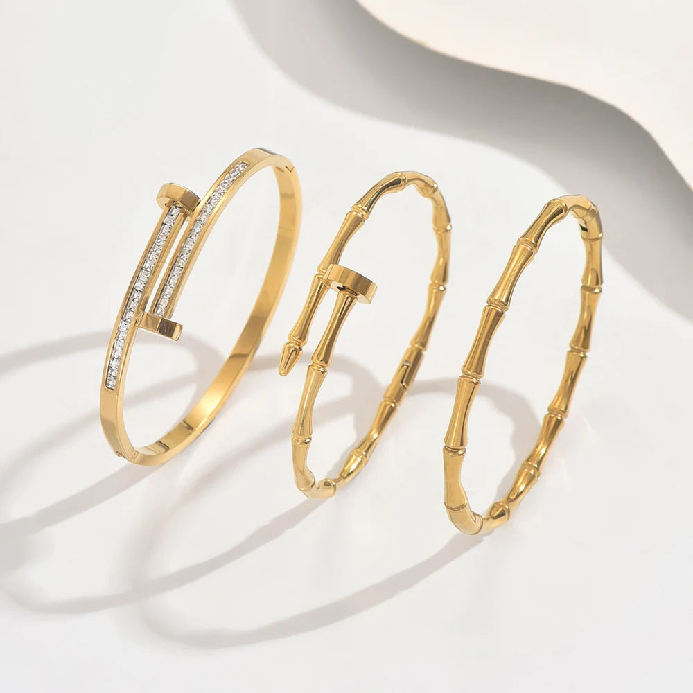 Conjunto de Pulseras de Acero Inoxidable con Trébol de Cuatro Hojas y Circonita
