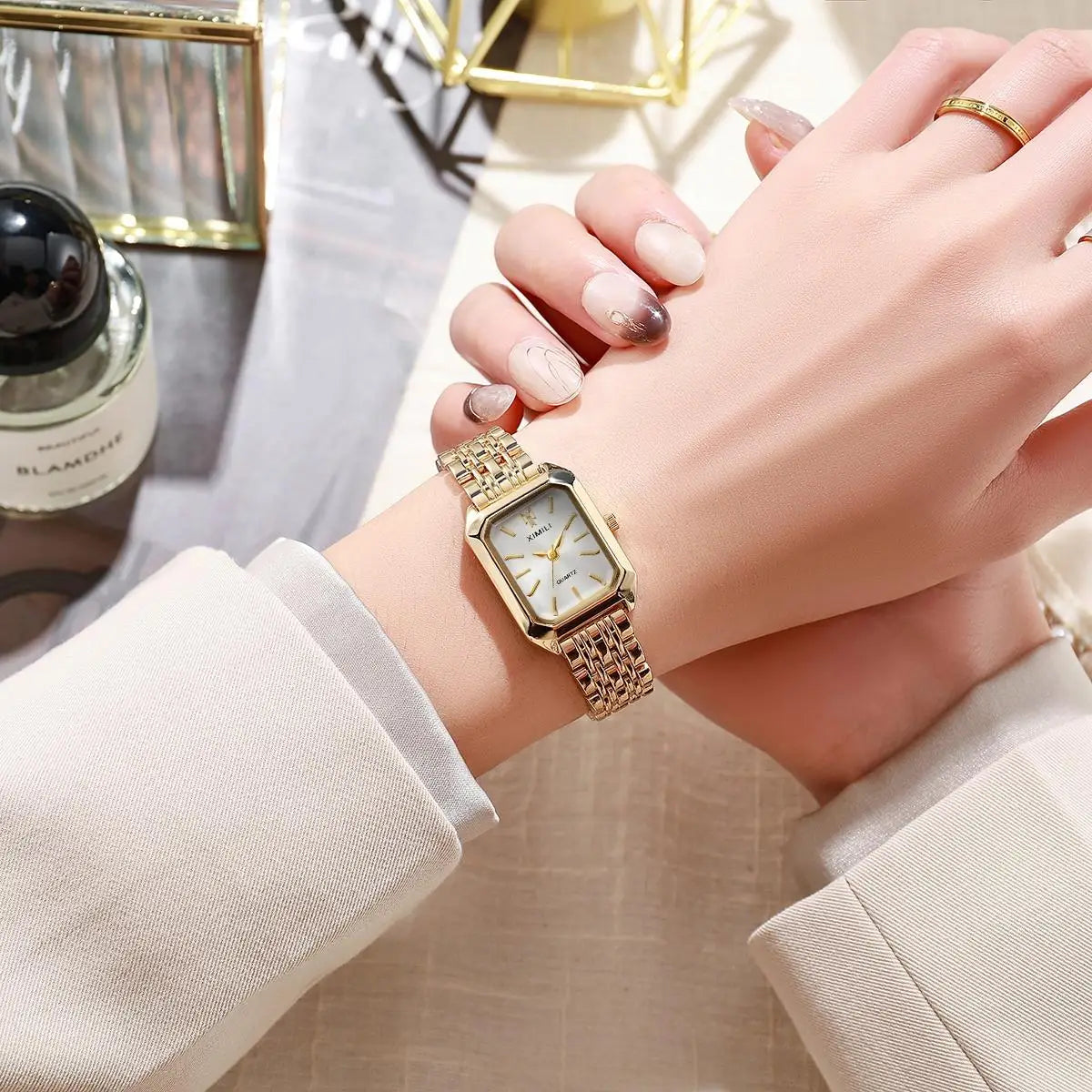 Reloj clásico de moda con pulsera de cinco cuentas, reloj cuadrado de moda para mujer, esencial de diosa
