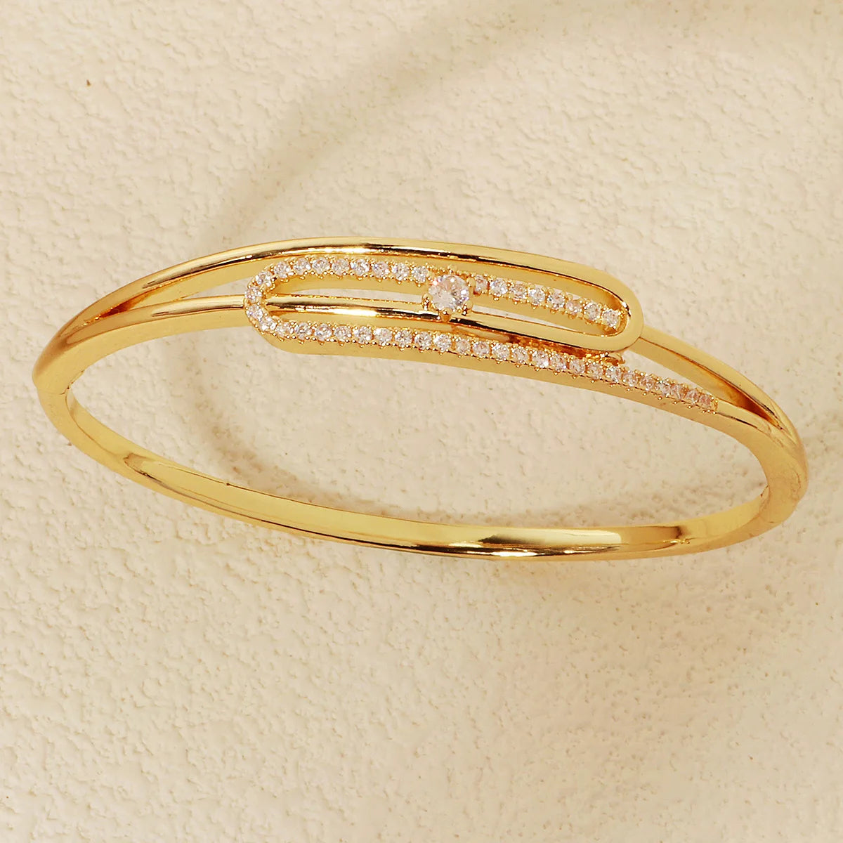 Pulsera de Cobre Dorado con Circonita