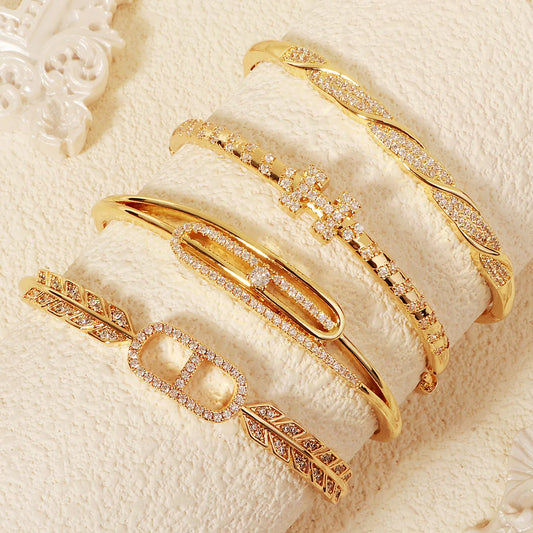 Pulsera de Cobre Dorado con Circonita