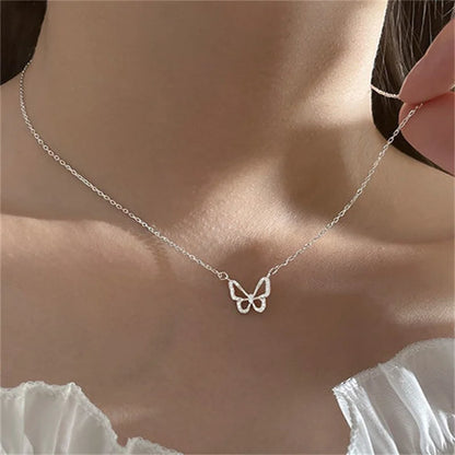 Nuevo collar de mariposa brillante para mujer, exquisito collar de cadena de clavícula de doble capa, joyería para regalo de mujer